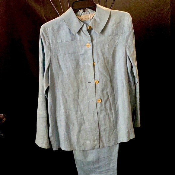 Linen set - Picture 1 of 4